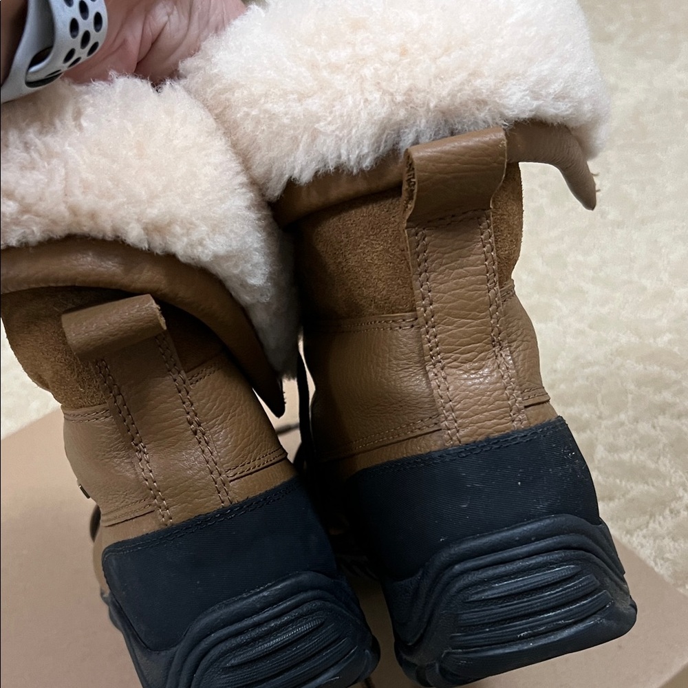 UGG Tan and Black Lace-Up Boots - Picture 5 of 7